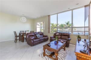 326 Harrison St 302A, Hollywood, FL 33019 - MLS#F10535896