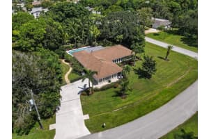 1997 SE Bolton Ave, Port Saint Lucie, FL 34952 - MLS#F10535904