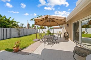 1431 SW 25th Ave, Deerfield Beach, FL 33442 - MLS#F10535916