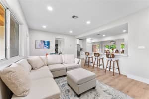 7021 12th Street, Pembroke Pines, FL 33023 - MLS#F10535922