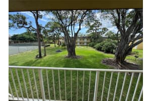 5180 Ne 6th Ave 623, Oakland Park