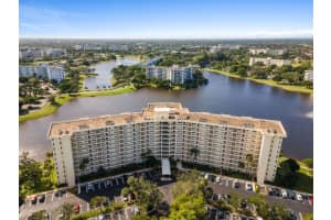 3095 N Course Dr 412, Pompano Beach, FL 33069 Sold 12/29/25