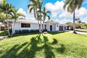 2440 NE 46th St, Lighthouse Point, FL 33064 - MLS#F10535955