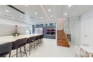 4060 SW 70th Ter, Davie, FL 33314 - MLS#F10535967