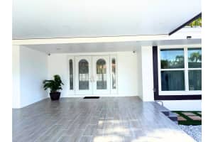 751 Hollywood Blvd, Hollywood, FL 33019 Sold 11/25/25