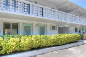 2161 42nd Court, Lighthouse Point, FL 33064 - MLS#F10535985