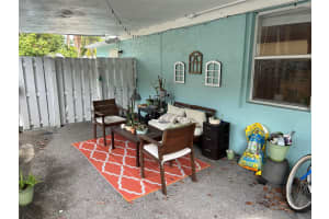 230 SW 15th St, Fort Lauderdale, FL 33315 - MLS#F10536030