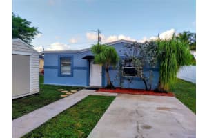 1939 Arthur St, Hollywood, FL 33020 - MLS#F10536084