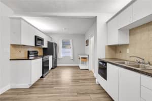 1939 Arthur St, Hollywood, FL 33020 Sold 12/16/25