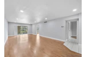 6100 Falls Circle Drive, Lauderhill, FL 33319 - MLS#F10536102