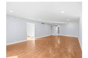 6100 Falls Circle Drive, Lauderhill, FL 33319 - MLS#F10536102