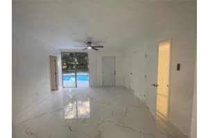 3290 Nw 39th St Lauderdale Lakes, FL 33309 - Off Market