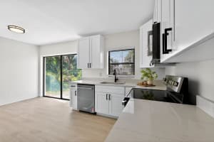 115 N 11th St, Lantana, FL 33462 - MLS#F10536145