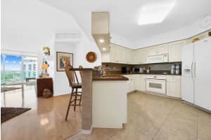 347 N New River Dr E 1603, Fort Lauderdale, FL 33301 - MLS#F10536147