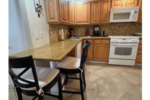 305 N Pompano Beach Blvd 1008, Pompano Beach, FL 33062 - MLS#F10536148