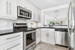 5021 Oak Hill Lane 115, Delray Beach, FL 33484 - MLS#F10536155