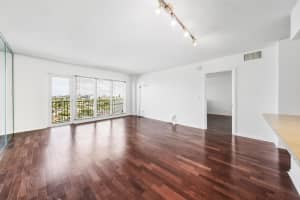 MLS# F10536158, Fort Lauderdale, Florida 33301