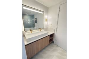 159 6th Street, Miami, FL 33132 - MLS#F10536167