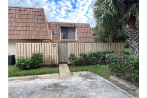 849 Blue Ridge Cir, West Palm Beach