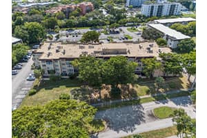 7300 NW 17th St 203, Plantation, FL 33313 - MLS#F10536204