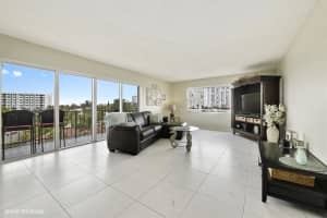 1200 Hibiscus Ave 202, Pompano Beach, FL 33062 - MLS#F10536210