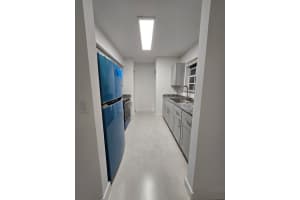 8657 SW 5th St 201, Pembroke Pines, FL 33025 - MLS#F10536228