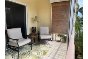 4629 Poinciana St 215, Lauderdale By The Sea, FL 33308 - MLS#F10536270