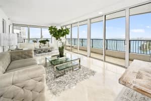 555 Ne 15th Street 32c, Miami