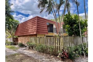 736 NW 98th Cir, Plantation, FL 33324 - MLS#F10536298