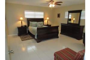 10561 Greentrail Dr, Boynton Beach, FL 33436 - MLS#F10536308