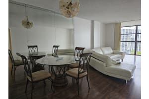 400 Leslie Drive, Hallandale Beach, FL 33009 - MLS#F10536309