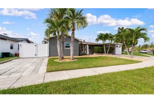 935 Nautilus Isle, Dania Beach, FL 33004 - MLS#F10536310