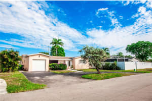 7813 Biltmore Blvd, Miramar, FL 33023 - MLS#F10536335