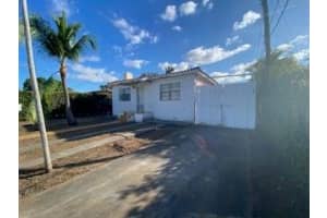 25 NW 50th Ave, Miami, FL 33126 - MLS#F10536347