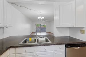 3250 85th Avenue, Coral Springs, FL 33065 - MLS#F10536366