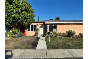 1213-1217 SW 3rd Avenue 1215, Dania Beach, FL 33004 - MLS#F10536372