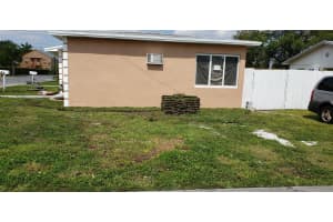 1213-1217 SW 3rd Avenue 1215, Dania Beach, FL 33004 - MLS#F10536372