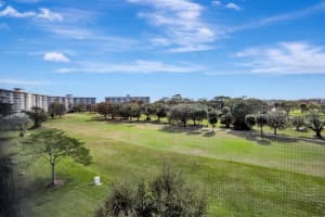 565 Oaks Ln 103, Pompano Beach, FL 33069 - MLS#F10536387