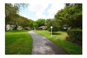 565 Oaks Ln 103, Pompano Beach, FL 33069 - MLS#F10536387