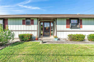 1274 SW Fountain Ave, Port Saint Lucie, FL 34953 - MLS#F10536390