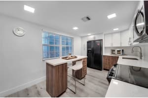 903 Cypress Grove Drive, Pompano Beach, FL 33069 - MLS#F10536397