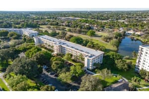 3503 Oaks Way, Pompano Beach, FL 33069 - MLS#F10536421