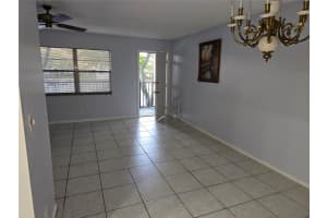 300 134th Way, Pembroke Pines, FL 33027 - MLS#F10536484