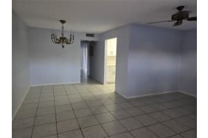 300 134th Way, Pembroke Pines, FL 33027 - MLS#F10536484