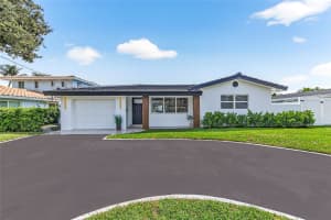 230 3rd Avenue, Pompano Beach, FL 33060 Sold 01/08/26