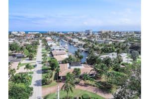 556 SE 15th Ave, Deerfield Beach, FL 33441 - MLS#F10536517