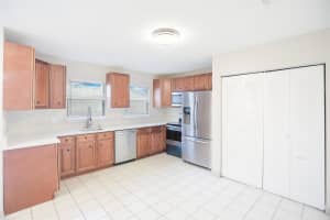 4165 114th Avenue, Coral Springs, FL 33065 - MLS#F10536524