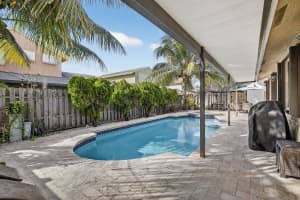 691 Willow Grove Terrace, Davie, FL 33325 - MLS#F10536527