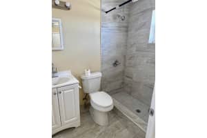 113 NW 27th Ave 2, Fort Lauderdale, FL 33311 - MLS#F10536536