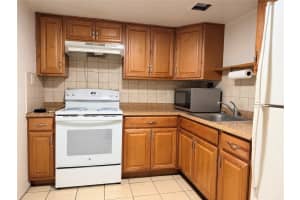 1739 Moffett St 17, Hollywood, FL 33020 Sold 12/19/25